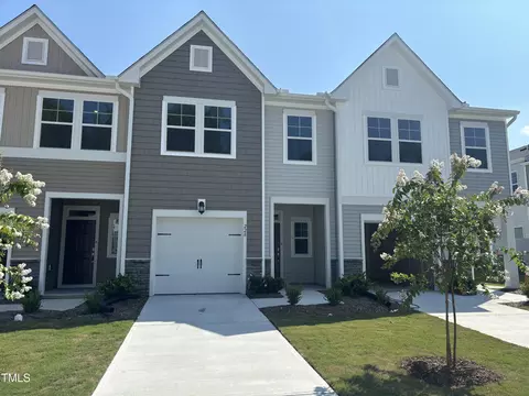 228 Peebles Dr #133, Smithfield, NC 27577