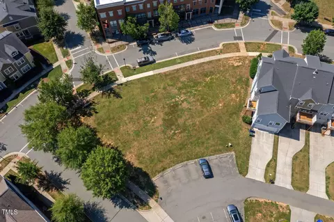 205 E Winmore Ave, Chapel Hill, NC 27516