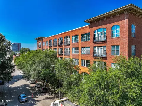 200 S Dawson St #106, Raleigh, NC 27601