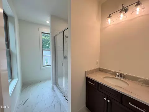 1012 Whitehall Cir, Durham, NC 27713 photo 29