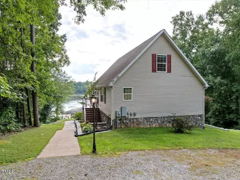 2317 Great Creek Dr, La Crosse, VA 23950