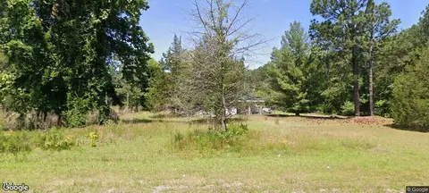 284 Lucas Rd, West End, NC 27376