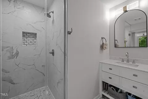 5119 Pine Way Dr, Durham, NC 27712 photo 28