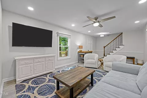5119 Pine Way Dr, Durham, NC 27712 photo 8