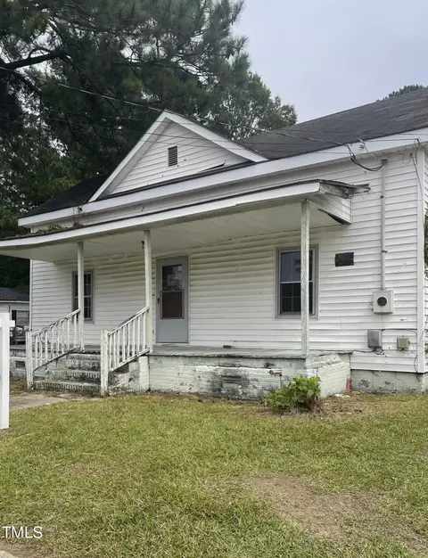 202 E Ward St, Fremont, NC 27830