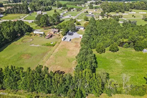 View/Area - 7354 Brogden Rd, Smithfield, NC 27577 photo 7 of 10