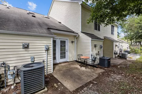 4 Riverwalk Ter, Durham, NC 27704 photo 19