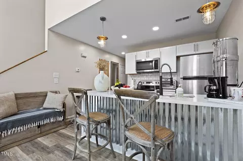 4 Riverwalk Ter, Durham, NC 27704 photo 9