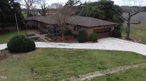 8529 Julian Rd, Dunn, NC 28334