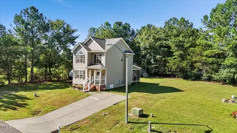 117 Chalet Ln, Stem, NC 27581 photo 3