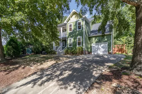 3328 Neuse Crossing Dr, Raleigh, NC 27616