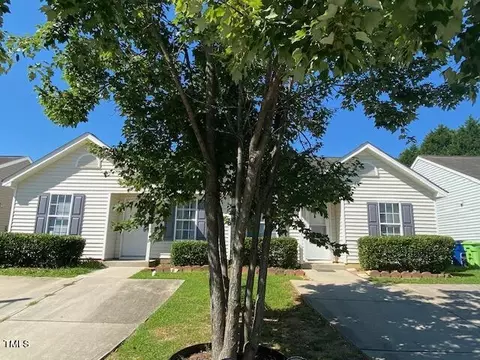 1107 Summerkings Ct, Raleigh, NC 27610