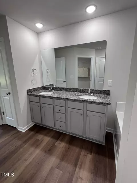 252 Lotus Ave, Smithfield, NC 27577 photo 14