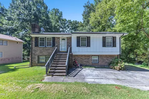 709 Madison Ave, Cary, NC 27513