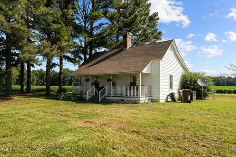 89 Paulfield Ln, Bunnlevel, NC 28323