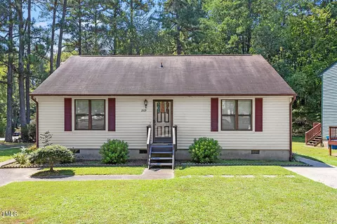 2109 Peppertree St #B, Durham, NC 27705
