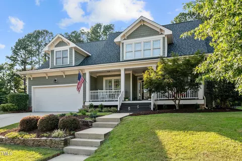 1824 Old College Circle Cir, Wake Forest, NC 27587