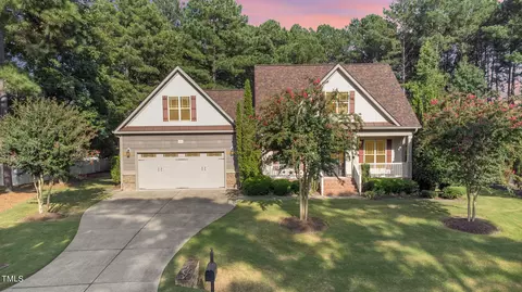 23 Cabernet Ct, Clayton, NC 27520
