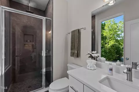 Bath - 301 End Ave, Durham, NC 27703 photo 3 of 3