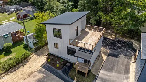 235 End Ave, Durham, NC 27703 photo 29