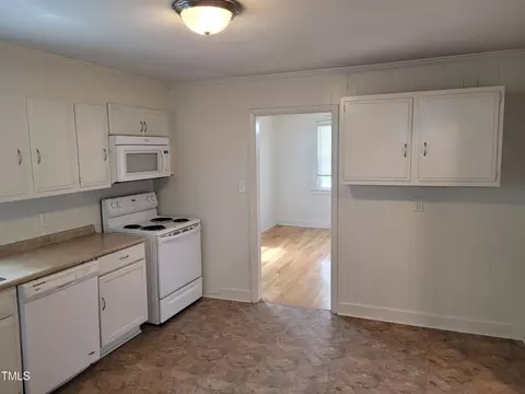 1104 Berkeley St, Durham, NC 27705 photo 7