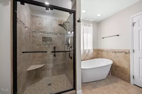 Bath - 144 Leach Dr, Garner, NC 27529 photo 2 of 4