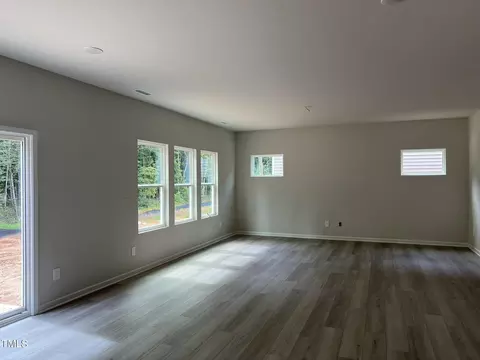 Living - 309 Squirrel Oaks Ln, Garner, NC 27529 photo 2 of 4