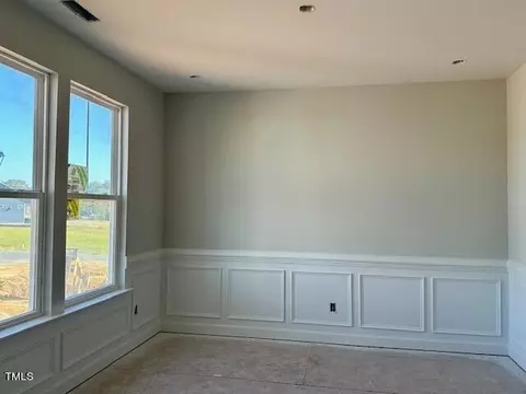 19 Looping Ct, Angier, NC 27501 photo 2