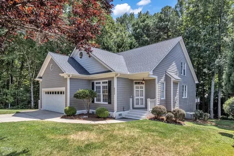 6323 Cedar Waters Dr, Raleigh, NC 27607