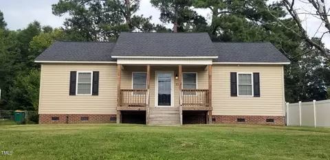 514 Godwin Ave, Lumberton, NC 28358