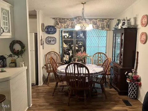 707 Byrds Pond Rd, Erwin, NC 28339 photo 4