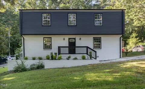 2113 Eveton Ln, Sanford, NC 27330