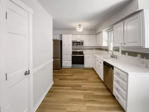 Kitchen - 237 Keri Dr, Garner, NC 27529 photo 2 of 2
