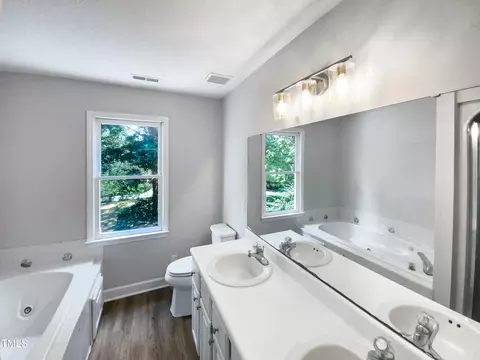 Bath - 237 Keri Dr, Garner, NC 27529 photo 3 of 4