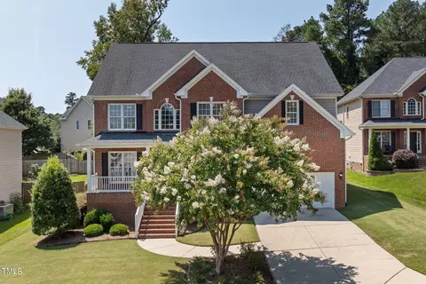 Exterior - 7 Upton Ct, Durham, NC 27713 photo 2 of 14