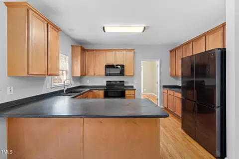 Kitchen - 7 Upton Ct, Durham, NC 27713 photo 2 of 4