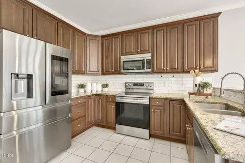7749 Pegram St, Willow Spring, NC 27592 photo 5