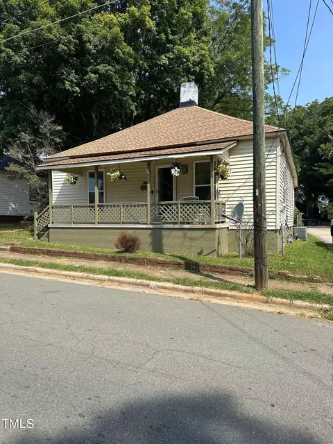 405 S Anthony St, Burlington, NC 27215