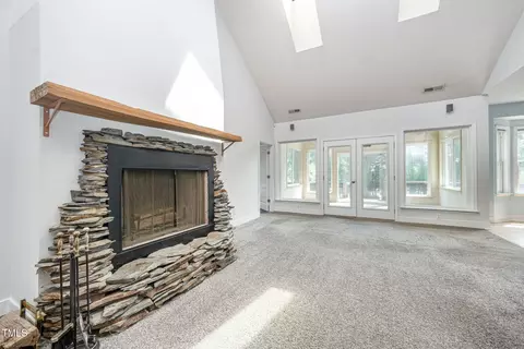3313 Overhead Ct, Willow Spring, NC 27592 photo 5