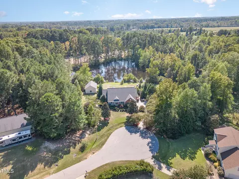 3313 Overhead Ct, Willow Spring, NC 27592 photo 2