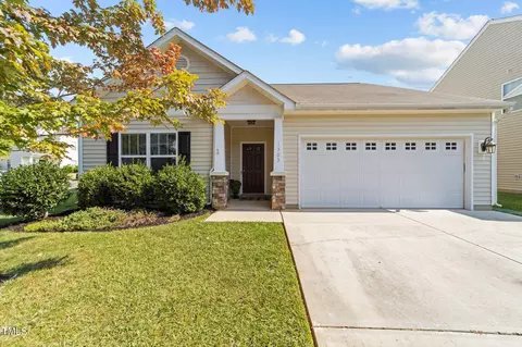 1303 Copper Cir, Mebane, NC 27302