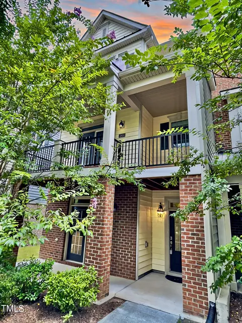 4969 Highcroft Dr, Cary, NC 27519