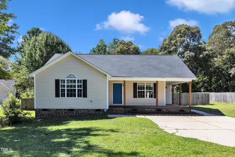 414 Madison Ave, Princeton, NC 27569