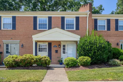 603 Isley Pl #D, Burlington, NC 27215