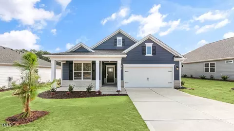 557 Banbury Ln, Pinehurst, NC 28374