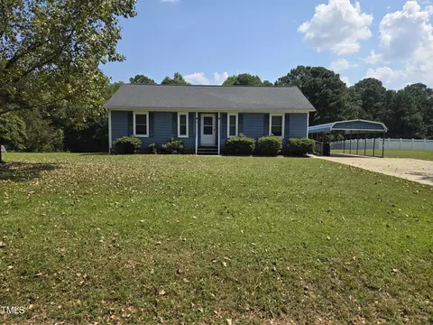1001 Charlie Ln, Clayton, NC 27520