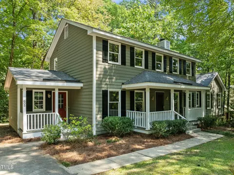 805 Barbara Dr, Raleigh, NC 27606