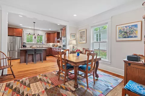 Dining - 109 E Seeman St, Durham, NC 27701 photo 3 of 4