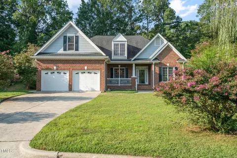 801 E Oak Dr, Durham, NC 27705