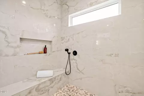 Bath - 9105 Overlook Crest Dr, Wake Forest, NC 27587 photo 6 of 11